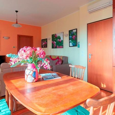 Italianway - Tolstoi 1 Apartment Милано Екстериор снимка